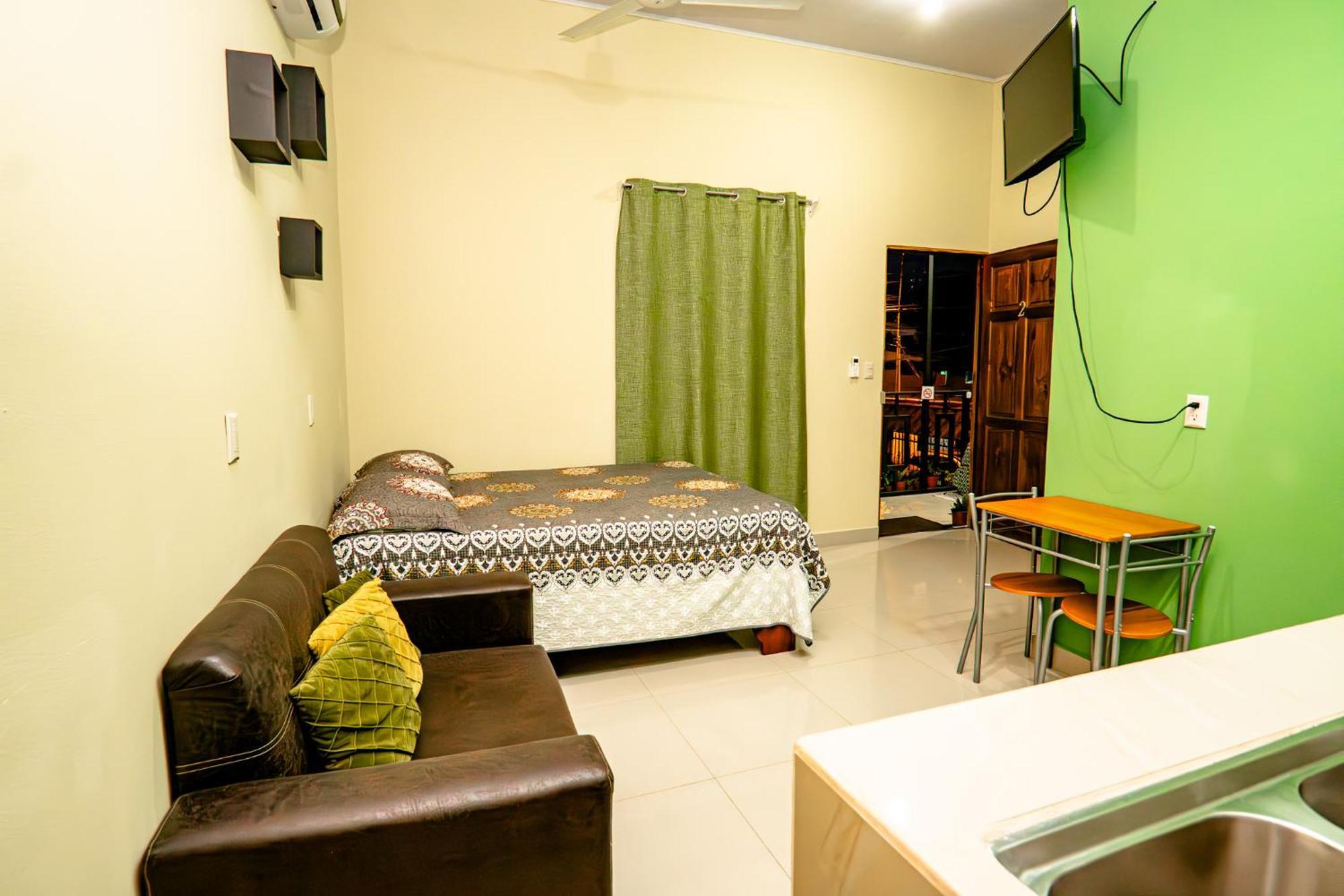 Apartamento Aliga 2 Quepos Exterior photo